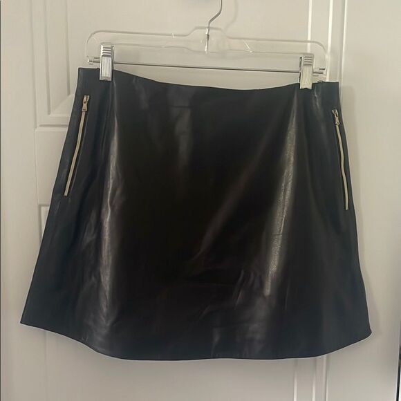 L’Agence Black Leather Mini Skirt - Picture 1 of 6